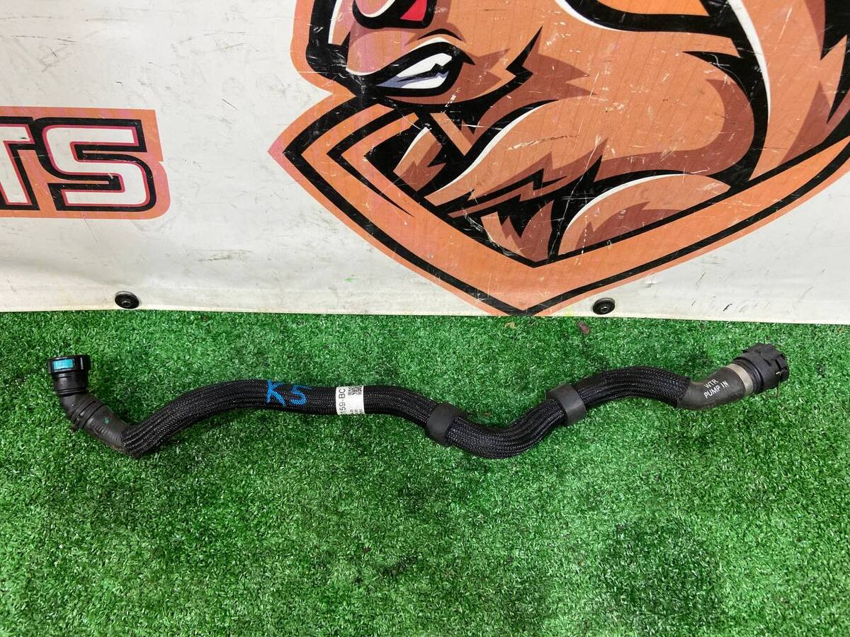 LR135302 Heater hose Range Rover Evoque New L551 (2019-) used